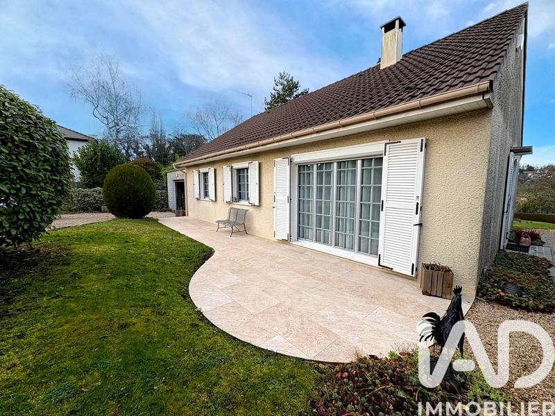 Maison - 104 m² - 5 pièces