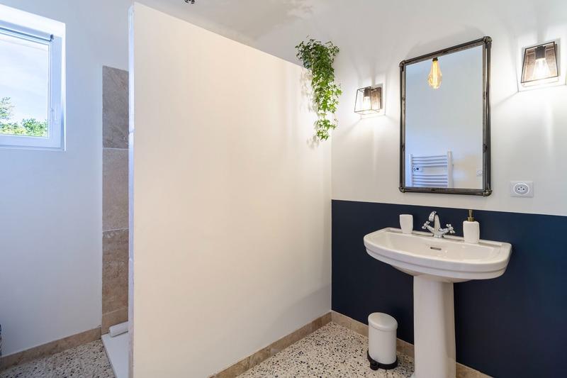 Maison - 455 m² - 12 pièces