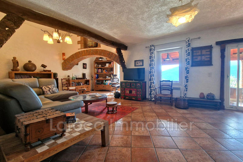 Mas - 295 m² - 11 pièces