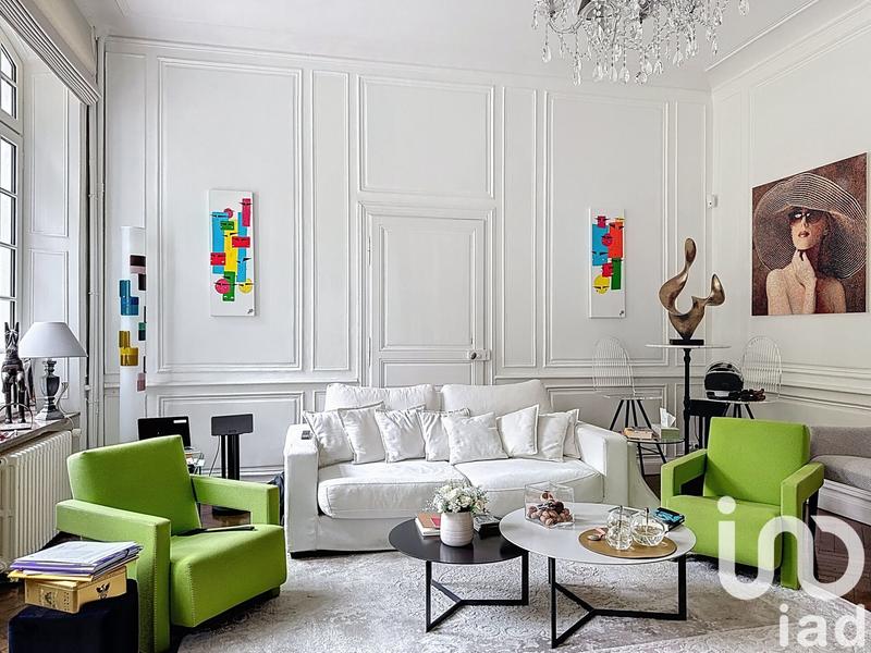 Maison - 442 m² - 8 pièces