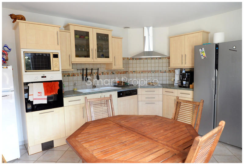 Maison - 147 m² - 6 pièces