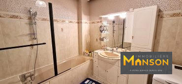 Appartement - 126 m² - 6 pièces