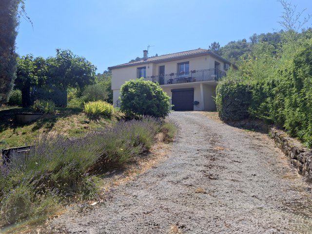 Maison - 107 m² - 5 pièces