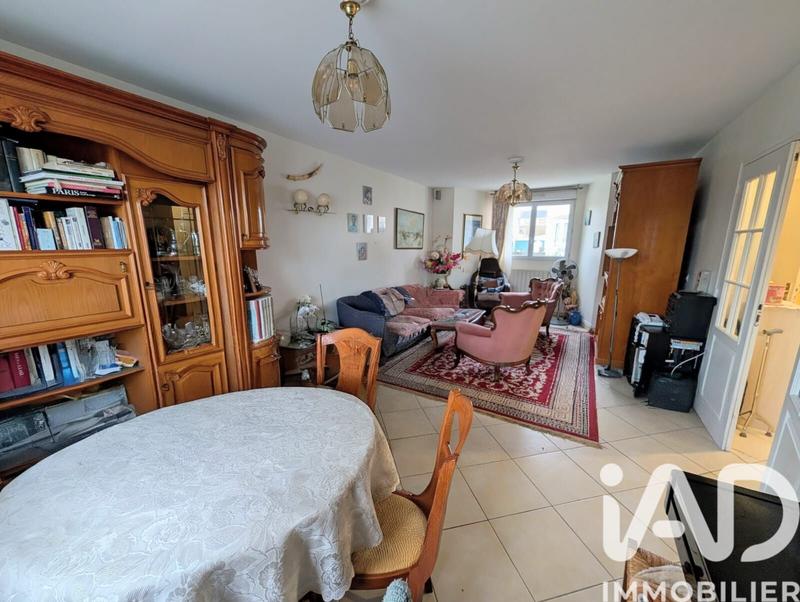 Appartement - 64 m² - 4 pièces