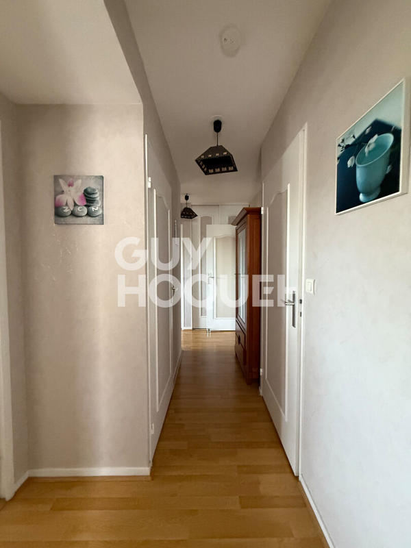 Appartement - 91 m² - 4 pièces