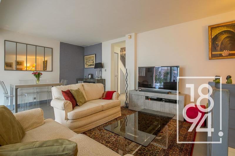 Appartement - 105 m² - 4 pièces