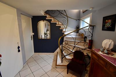 Maison traditionnelle - 149 m² - 6 pièces