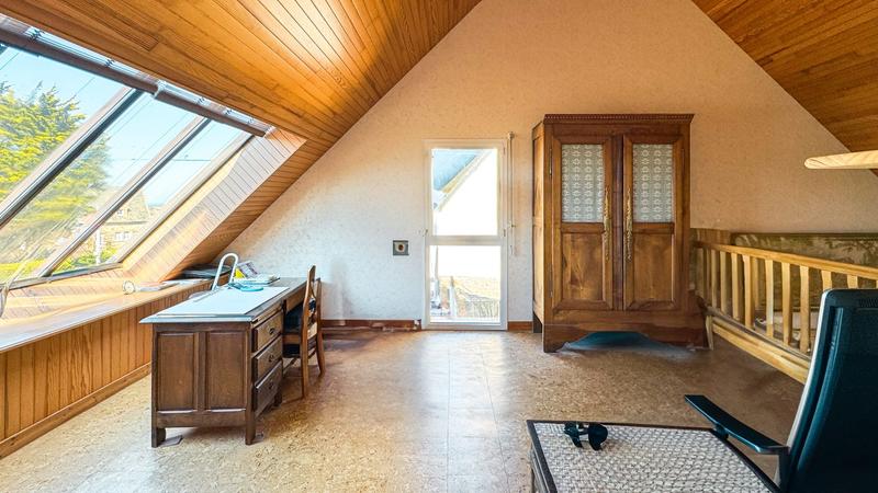 Maison traditionnelle - 160 m² - 6 pièces