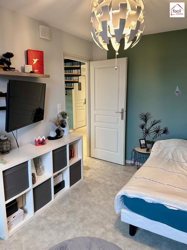 Appartement - 80 m² - 4 pièces