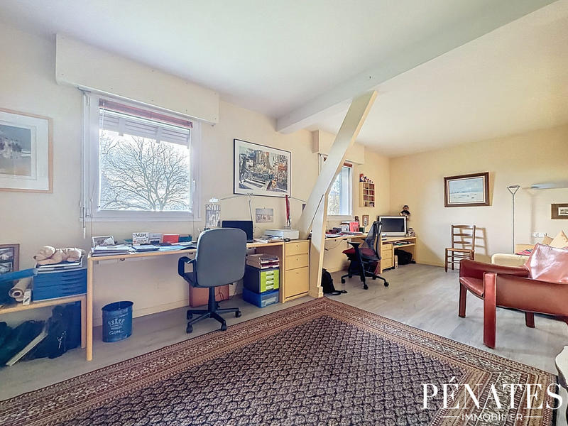 Maison - 172 m² - 7 pièces