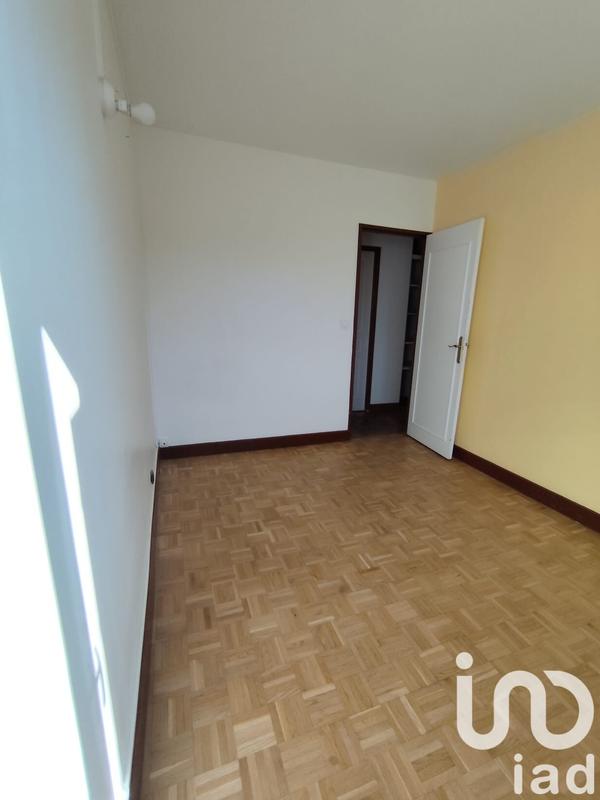 Appartement - 80 m² - 5 pièces