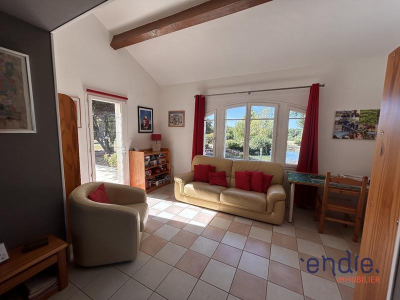 Maison - 187 m² - 10 pièces