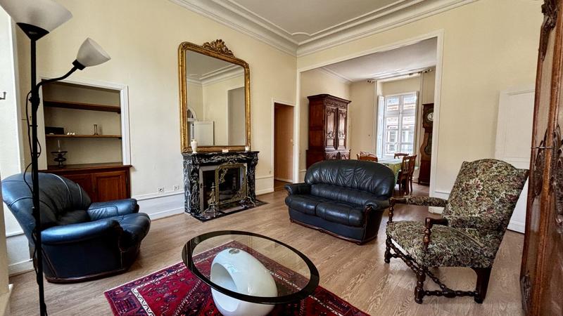 Appartement - 93 m² - 3 pièces