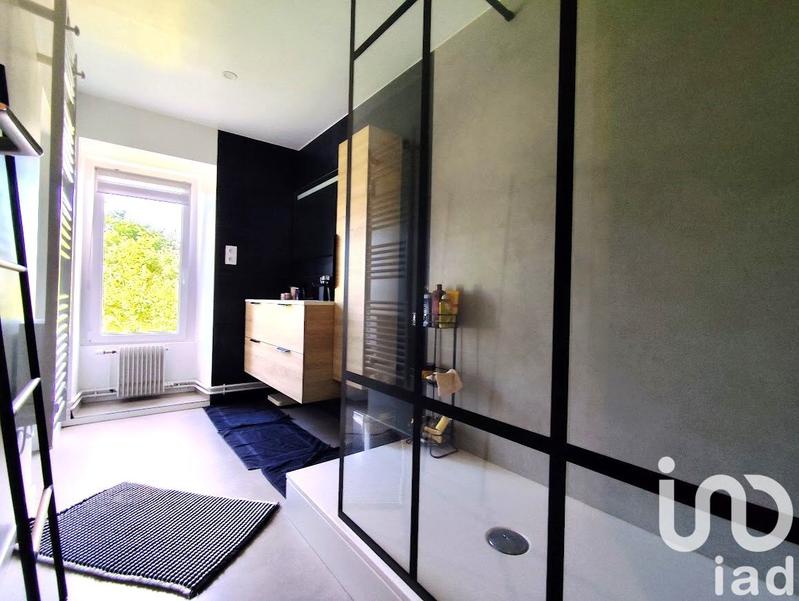 Maison - 180 m² - 6 pièces