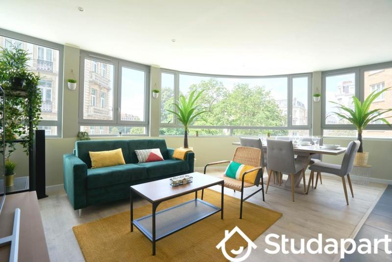 Chambre - 11 m² - 1 pièce