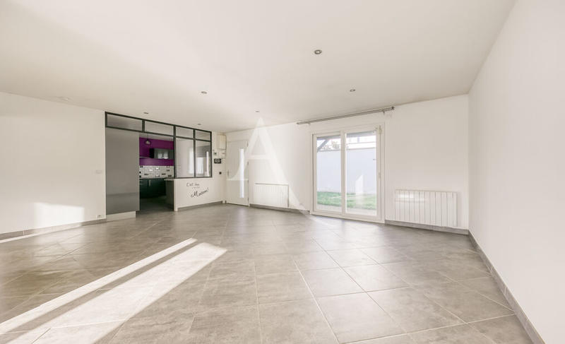 Maison - 75 m² - 5 pièces