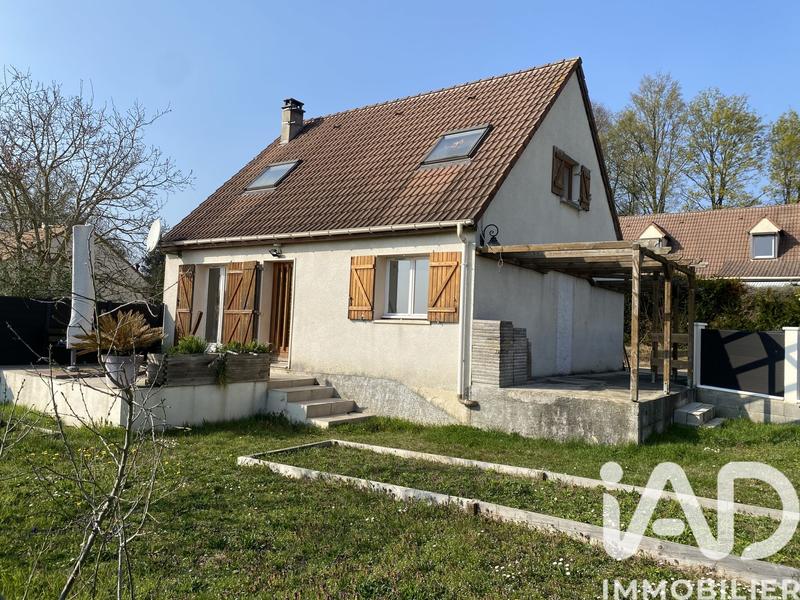 Maison - 94 m² - 4 pièces