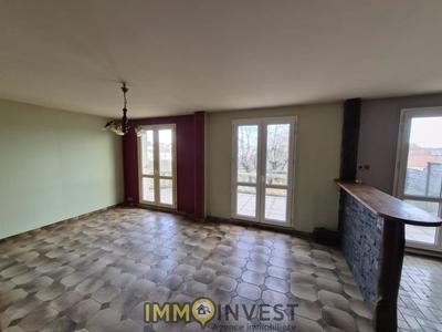 Maison - 88 m² - 4 pièces