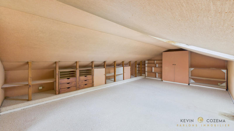 Maison - 145 m² - 8 pièces