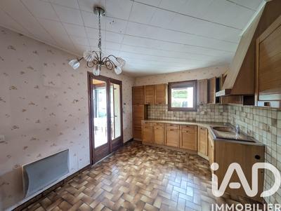 Maison - 103 m² - 5 pièces