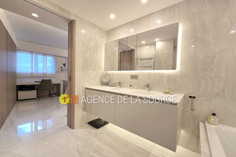 Appartement - 135 m² - 5 pièces
