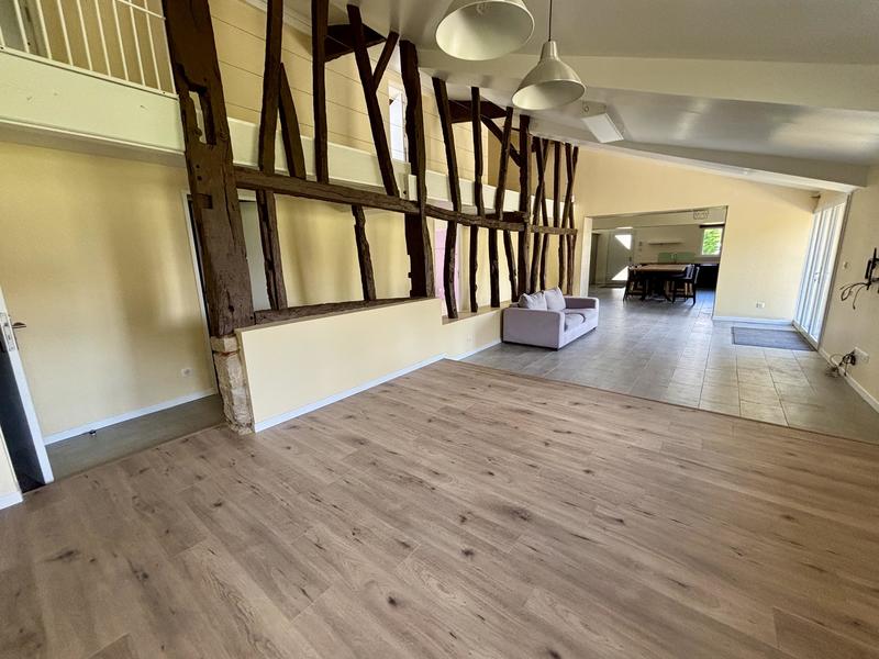 Villa - 190 m² - 6 pièces