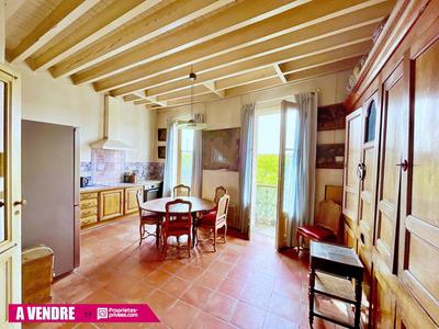 Appartement - 135 m² - 5 pièces