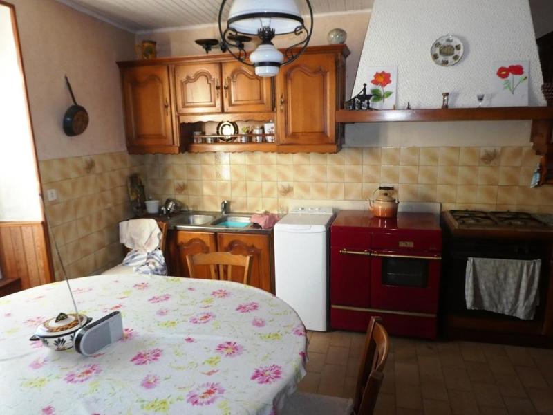 Maison en pierre - 100 m² - 5 pièces