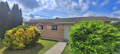 Maison - 98 m² - 5 pièces