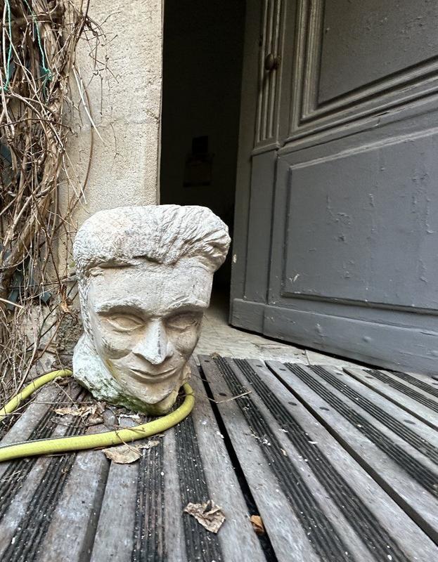 Maison - 215 m² - 9 pièces