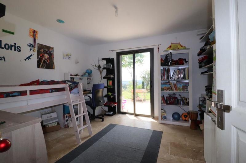 Villa - 160 m² - 5 pièces