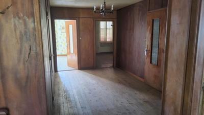 Maison - 286 m² - 10 pièces