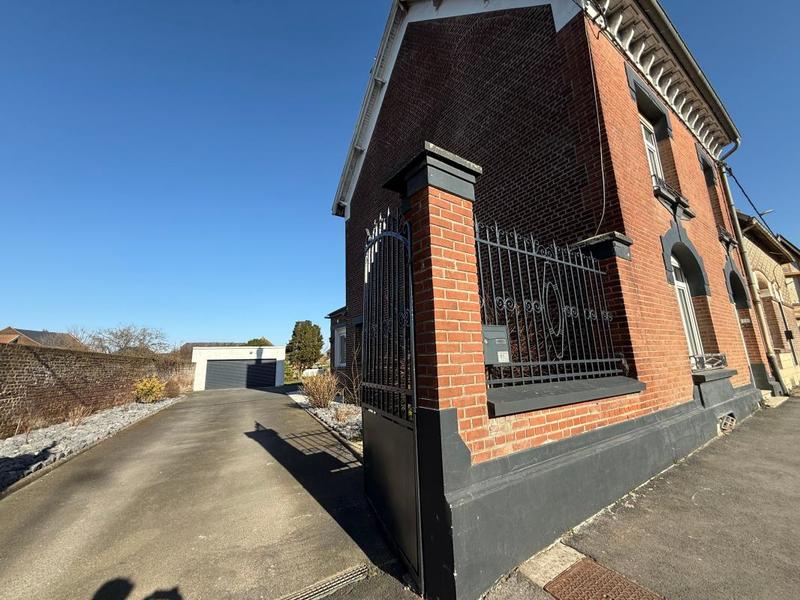 Maison - 140 m² - 3 pièces