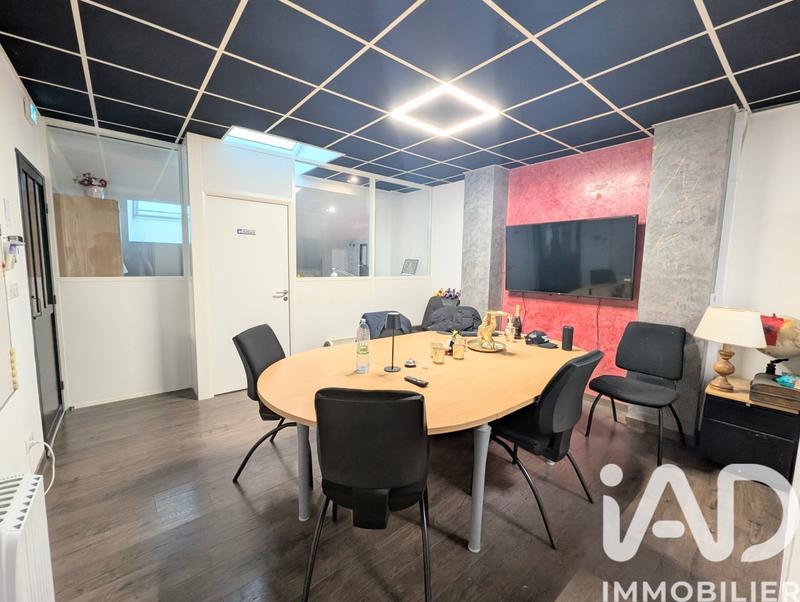 Maison - 210 m² - 6 pièces