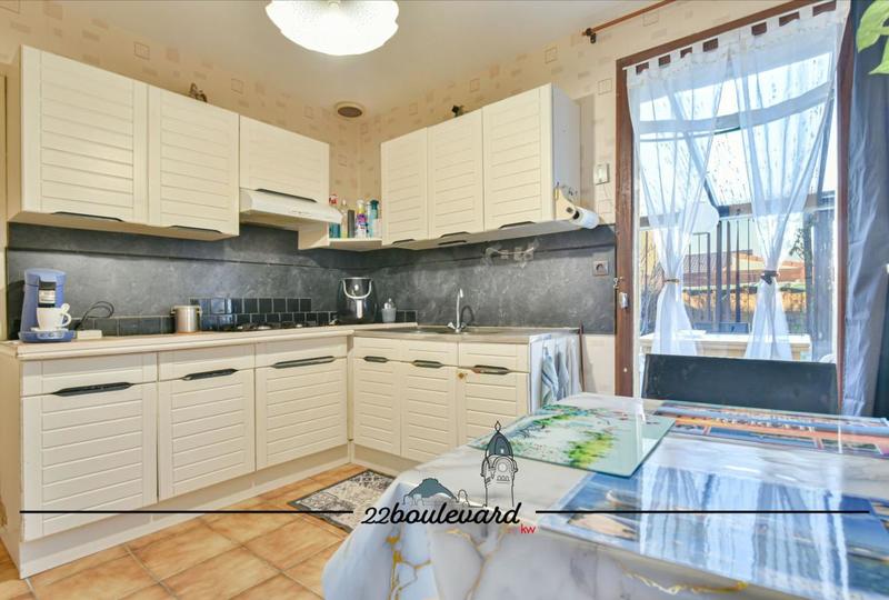 Maison - 96 m² - 4 pièces