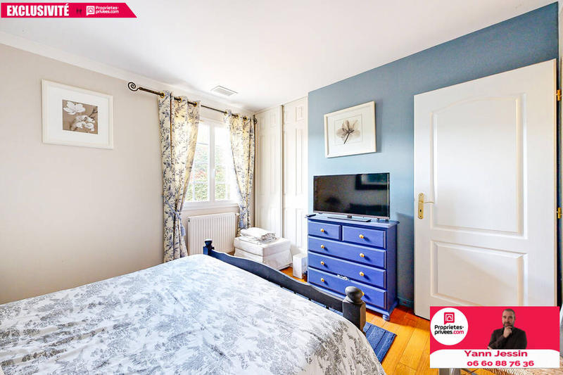 Maison - 188 m² - 7 pièces