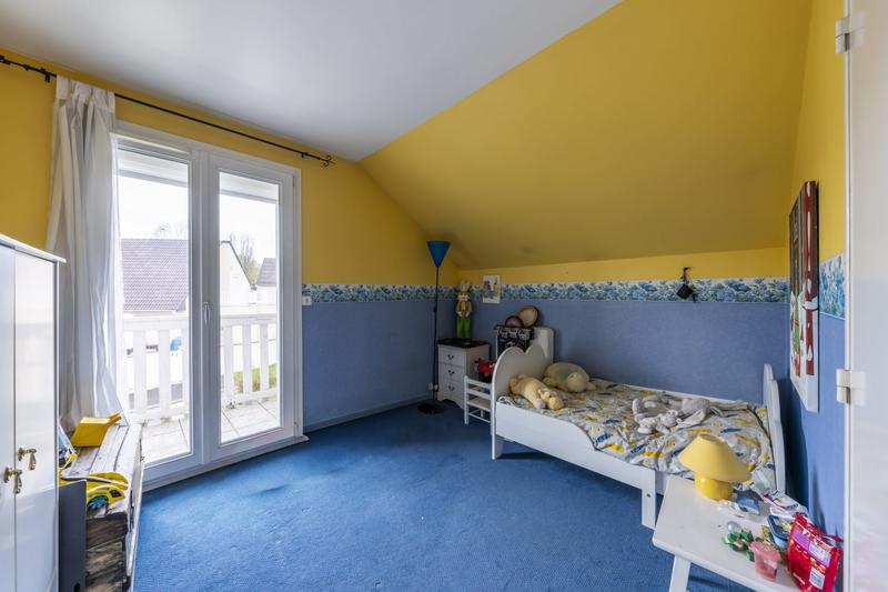 Maison - 175 m² - 8 pièces