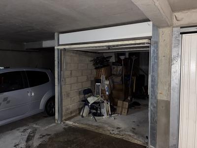 Parking / Garage - 11 m²