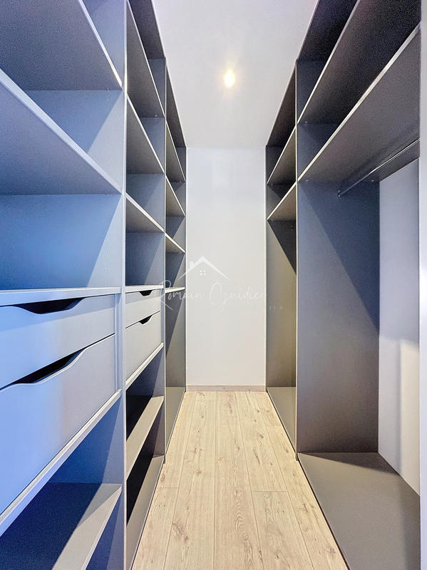 Appartement - 135 m² - 4 pièces