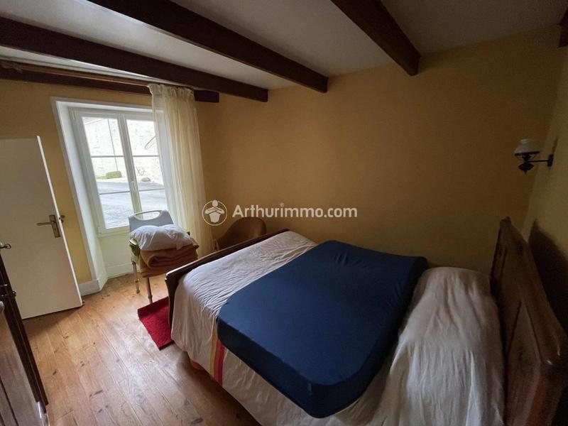 Maison - 117 m² - 12 pièces