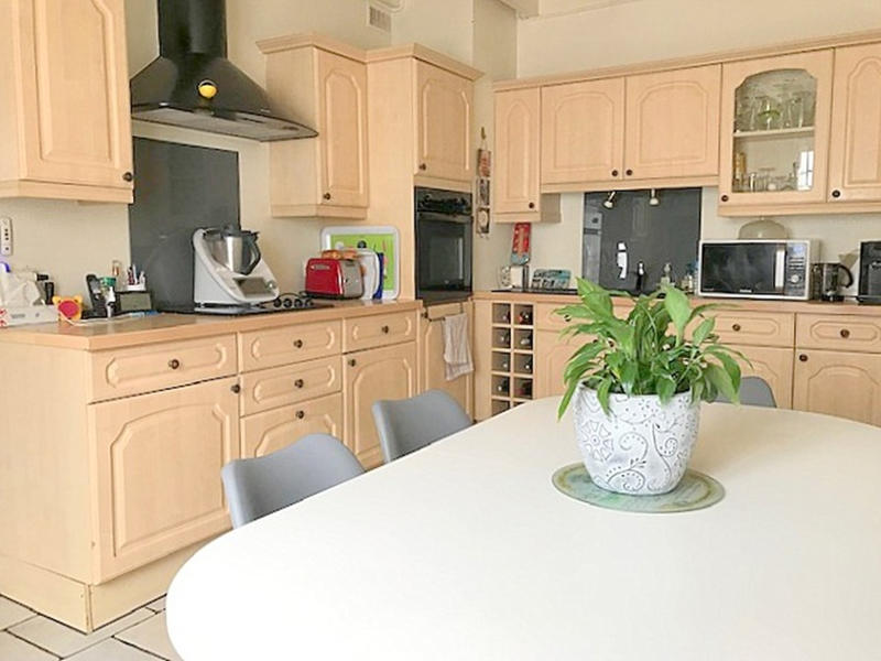 Maison - 175 m² - 6 pièces