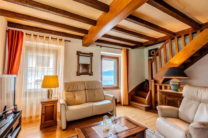 Maison - 200 m² - 7 pièces