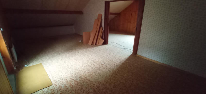 Maison - 93 m² - 5 pièces