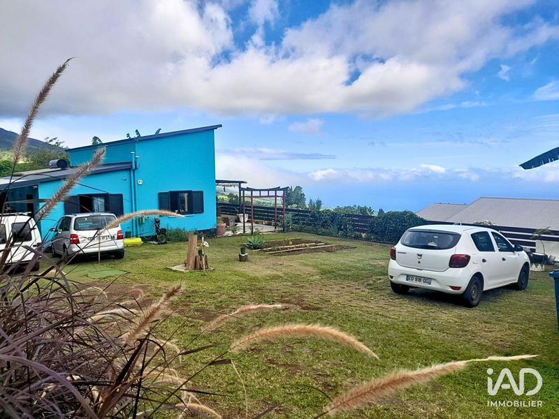 Maison - 94 m² - 5 pièces