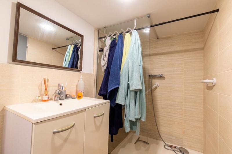 Maison - 188 m² - 9 pièces