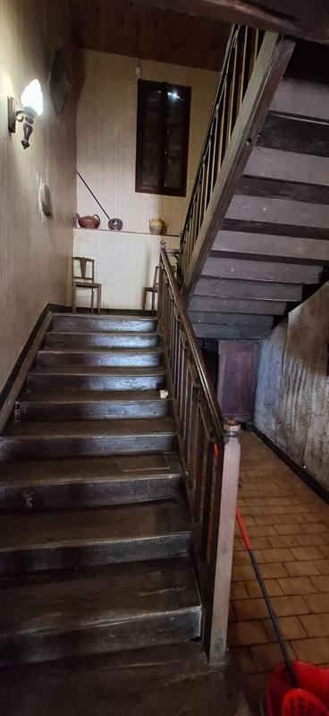 Maison - 200 m² - 5 pièces