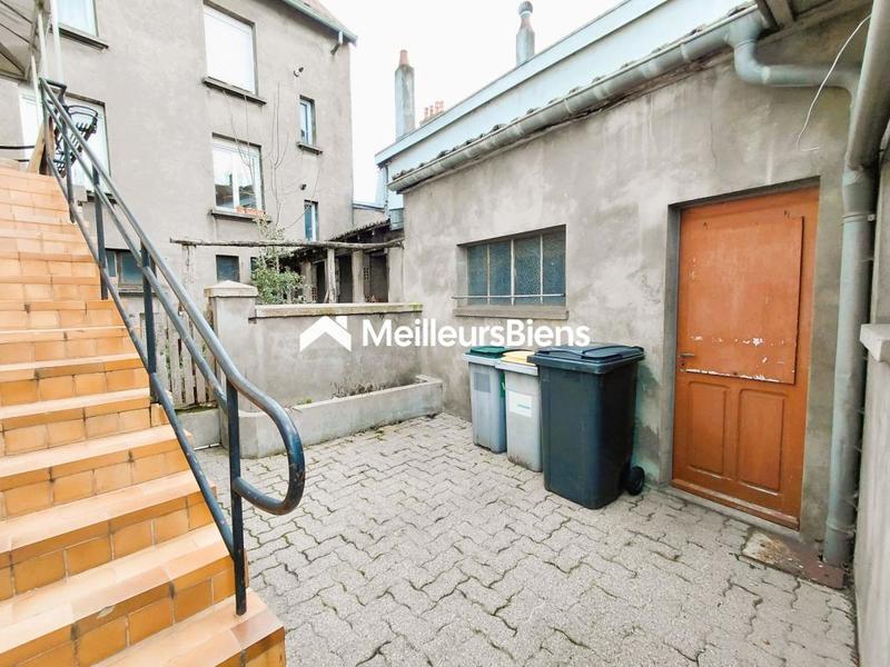 Immeuble - 183 m² - 9 pièces