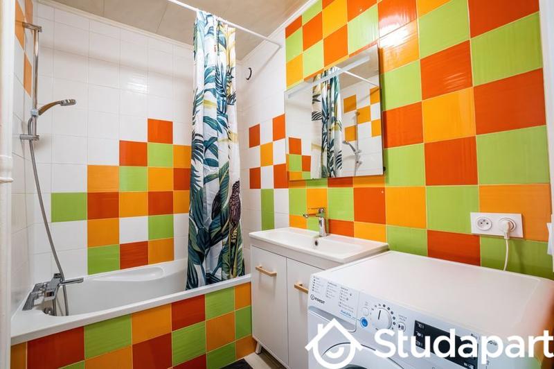 Chambre - 12 m² - 1 pièce