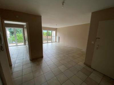 Appartement - 75 m² - 3 pièces
