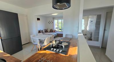 Maison - 76 m² - 4 pièces